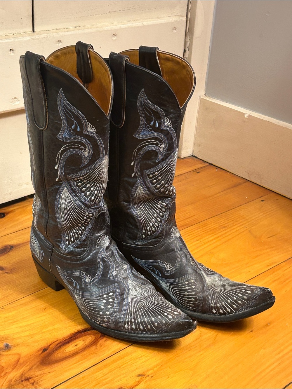 Old Gringo Pavlito Black and Blue Embroidered Leather Cowboy Boots